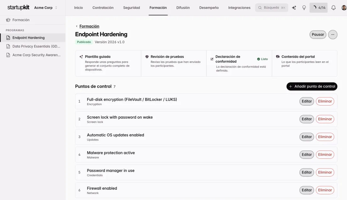 Editor de programas con el esquema de la presentación y los puntos de control de seguridad de un programa de formación antes de publicarlo
